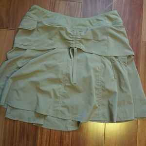Athleta skort size 4 tan